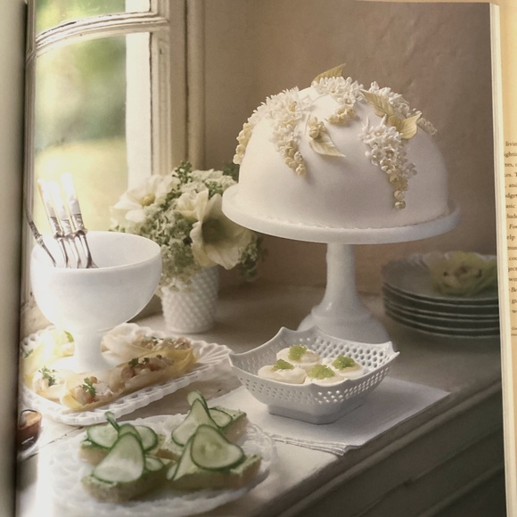 The Best of Martha Stewart Weddings - Picture 1 of 12